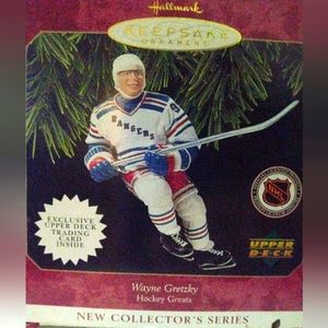 Hallmark Keepsake Ornament Wayne Gretzky'hockey greats new collectors series